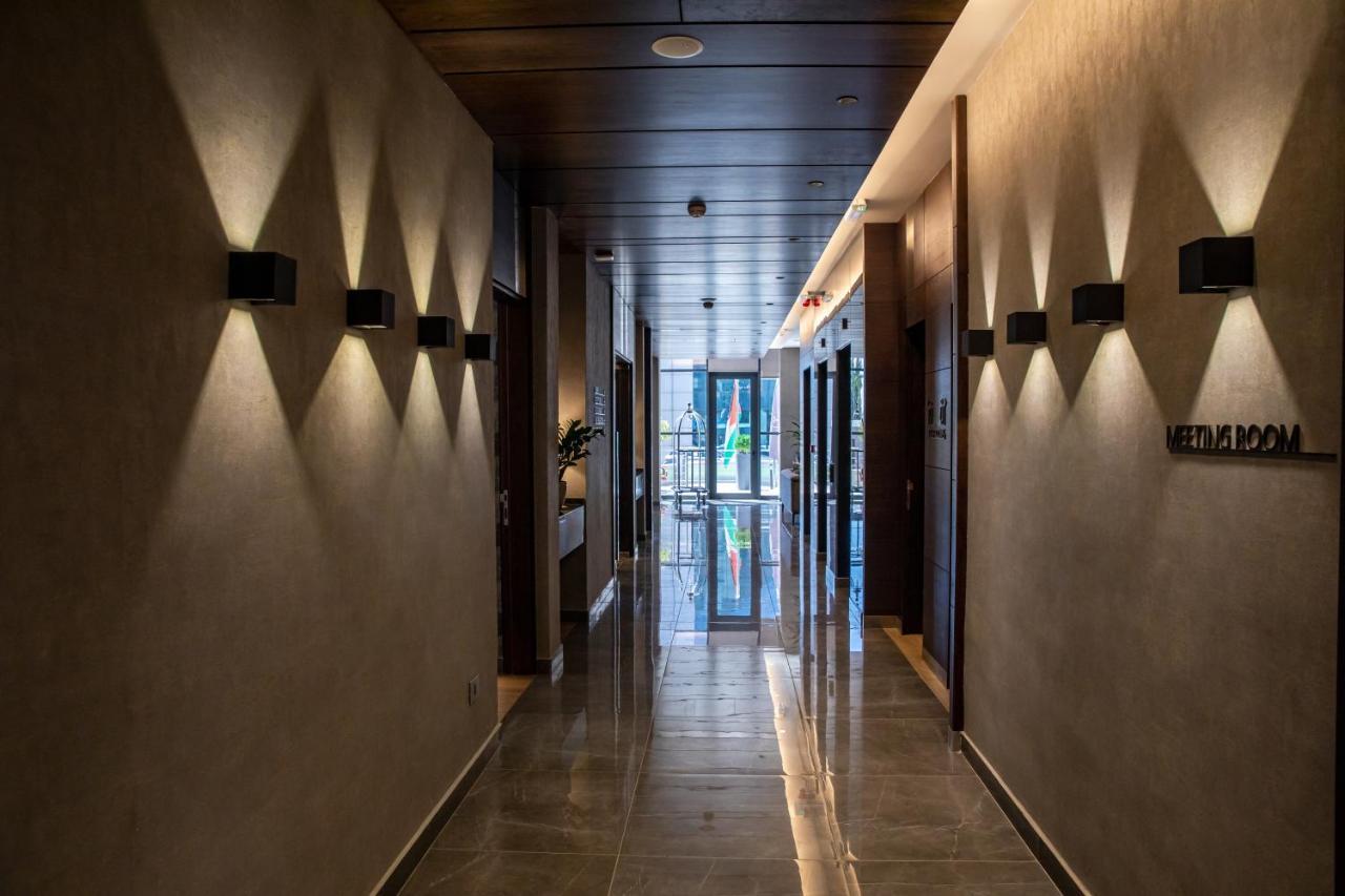 The Compass Hotel Amman Eksteriør billede
